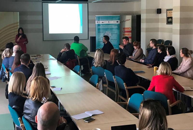 Zdjęcie uczestników spotkania