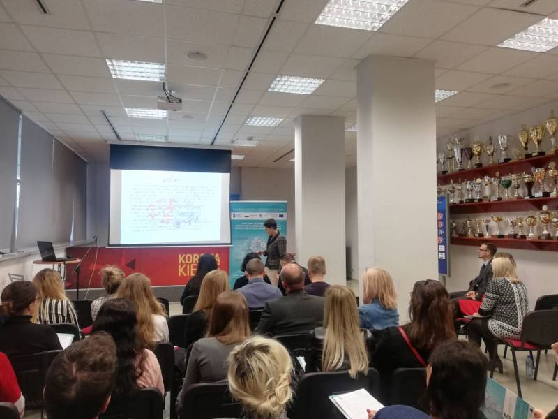 Zdjęcie uczestników spotkania