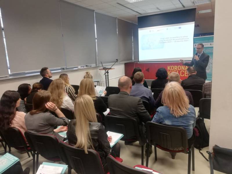 Zdjęcie uczestników spotkania